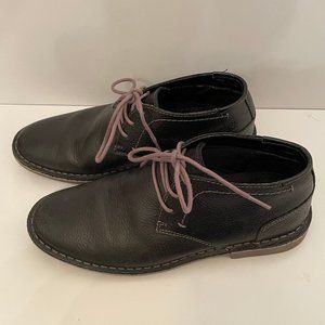 Kenneth Cole Reaction Desert Wind Chukka Black Pebbled Leather Boot Size 8 M